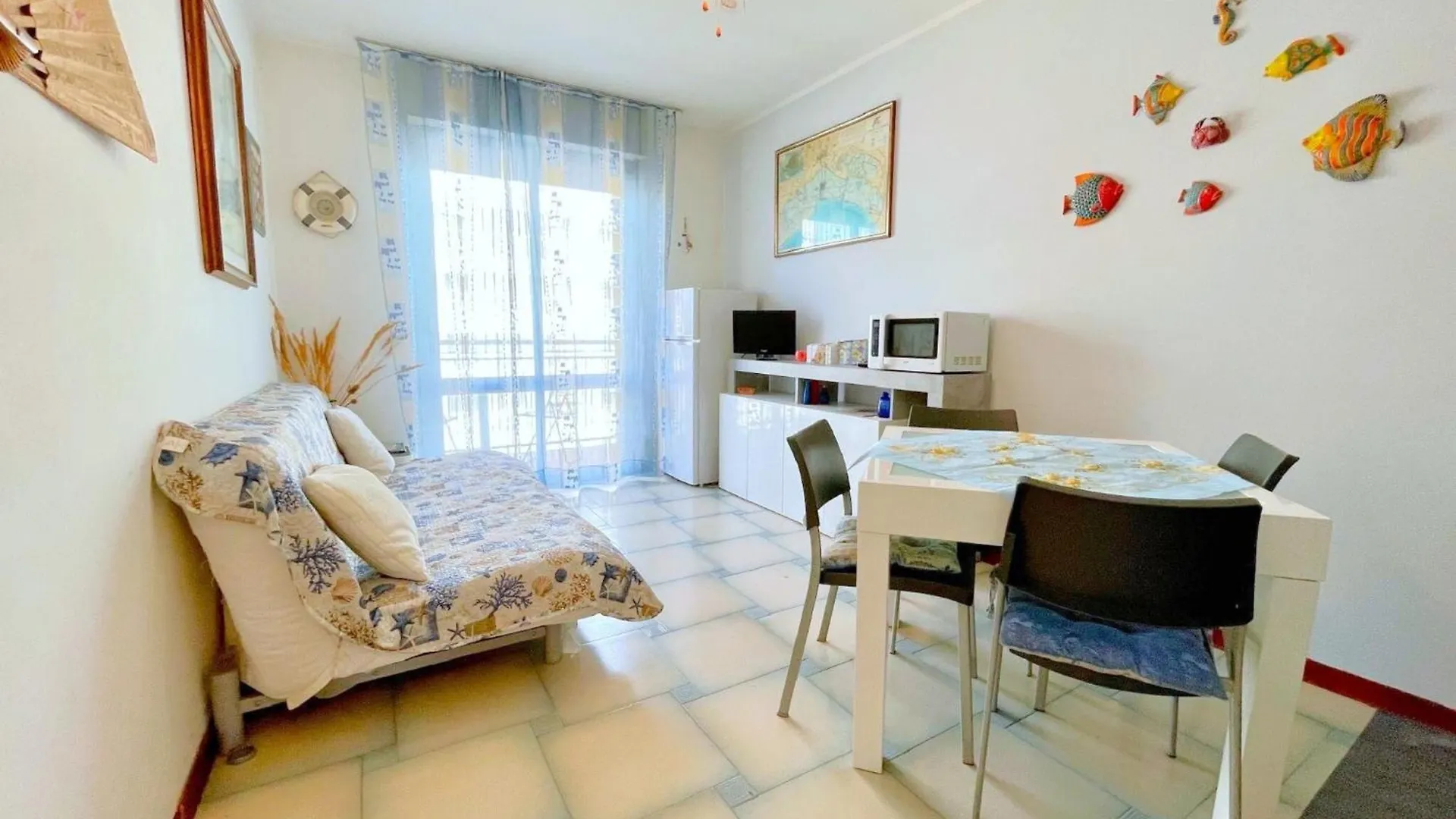 Апартаменты Holiday Home, Porto Santa Порто-Санта-Маргерита-ди-Каорле